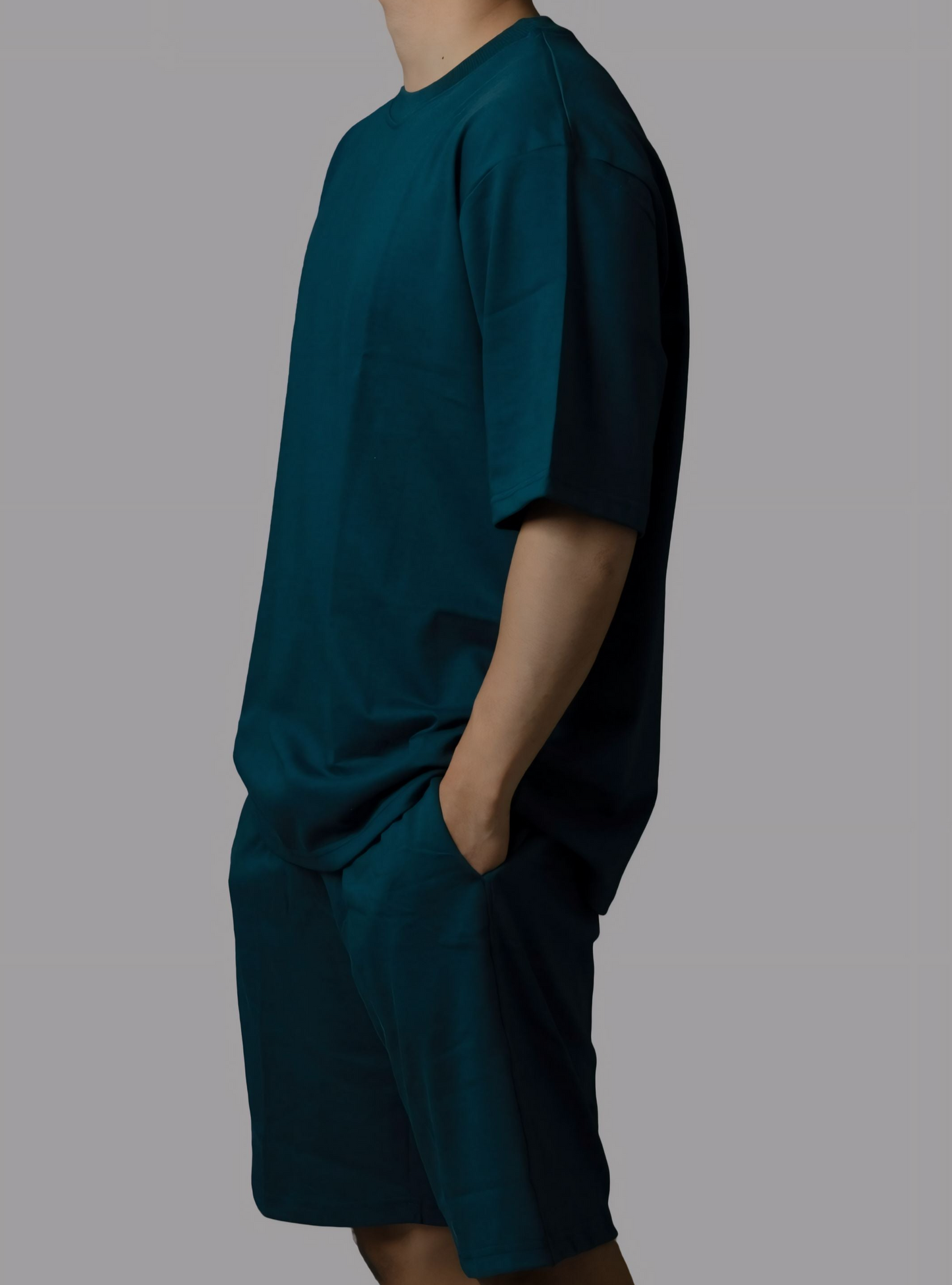 Dubai Men Oversized T-Shirt and Short Coords Set - Effortless Elegance for Urban Adventures