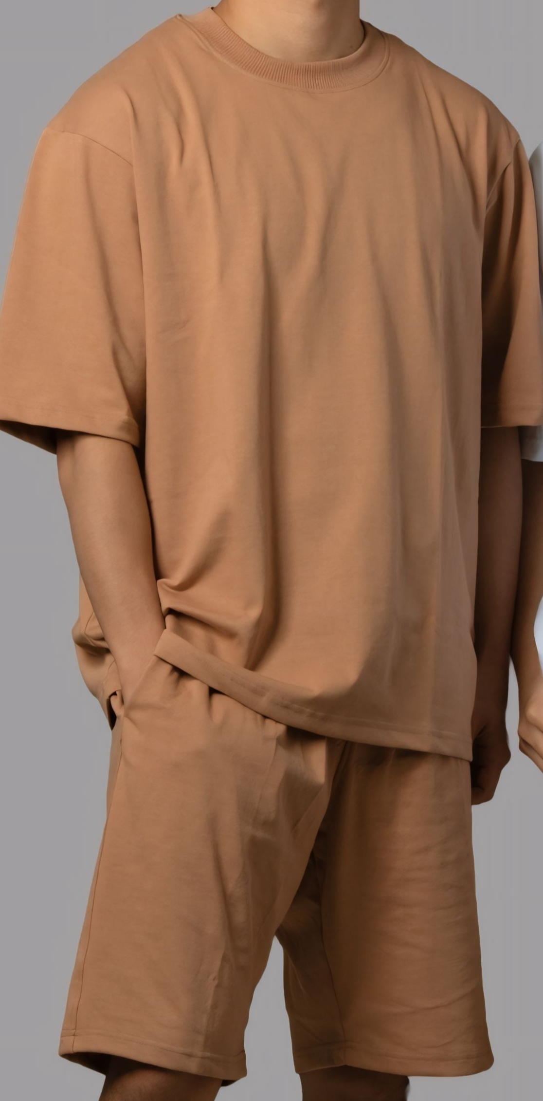 Dubai Essentials: Men Oversized T-Shirt and Short Coords Set - Your Stylish Comfort Zone