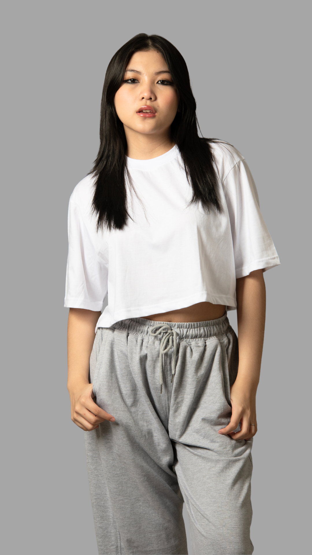 Oversize Croptop - Dubai's Signature White Elegance