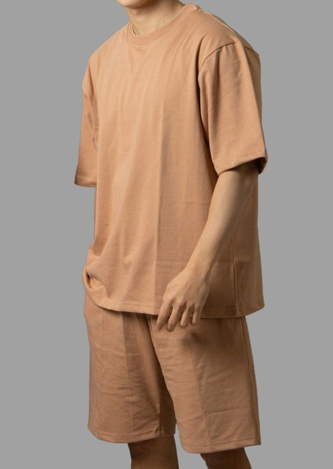 Dubai Essentials: Men Oversized T-Shirt and Short Coords Set - Your Stylish Comfort Zone