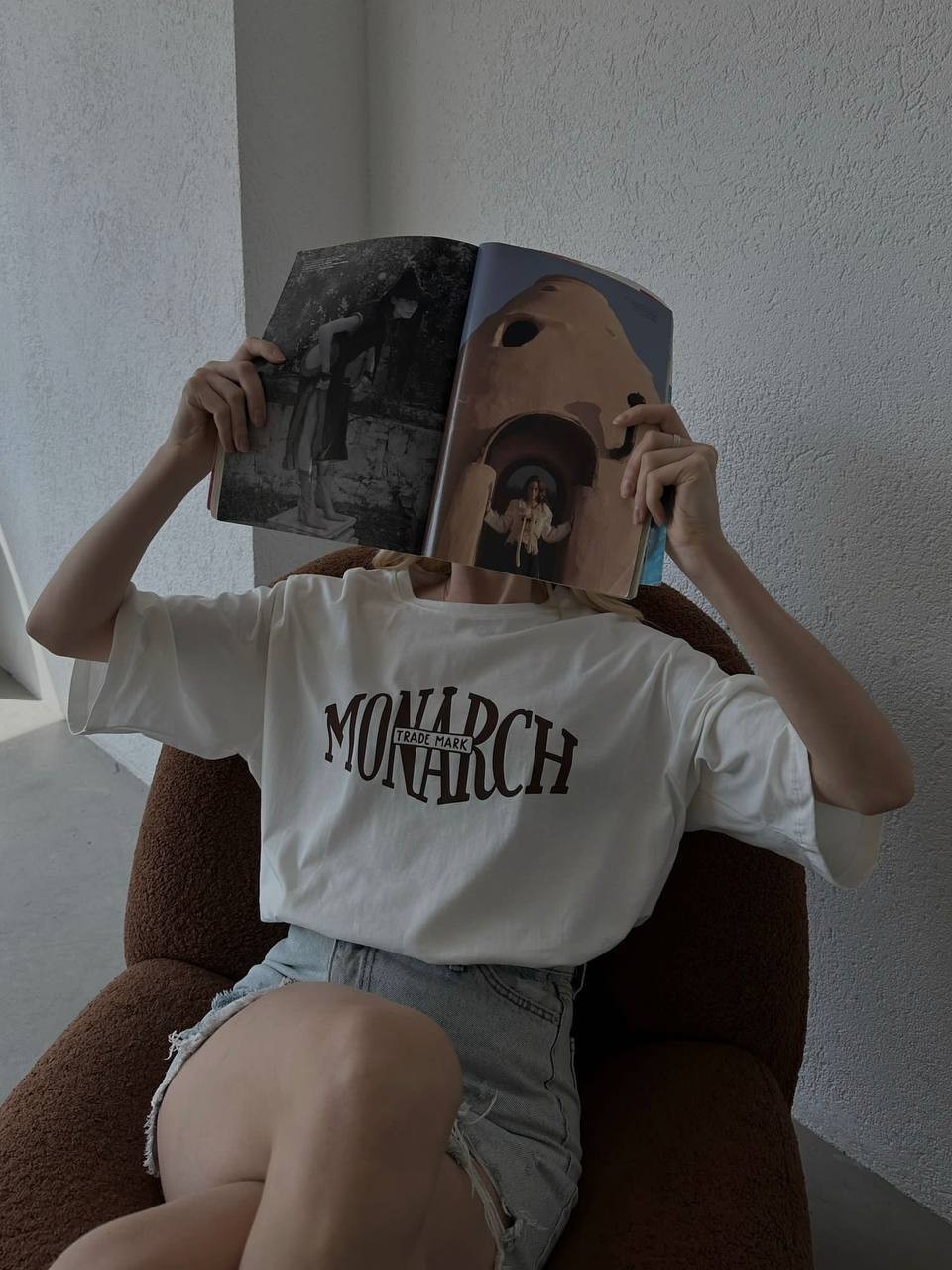 MONARCH - DUBAI OVERSIZED TEE IN WHITE