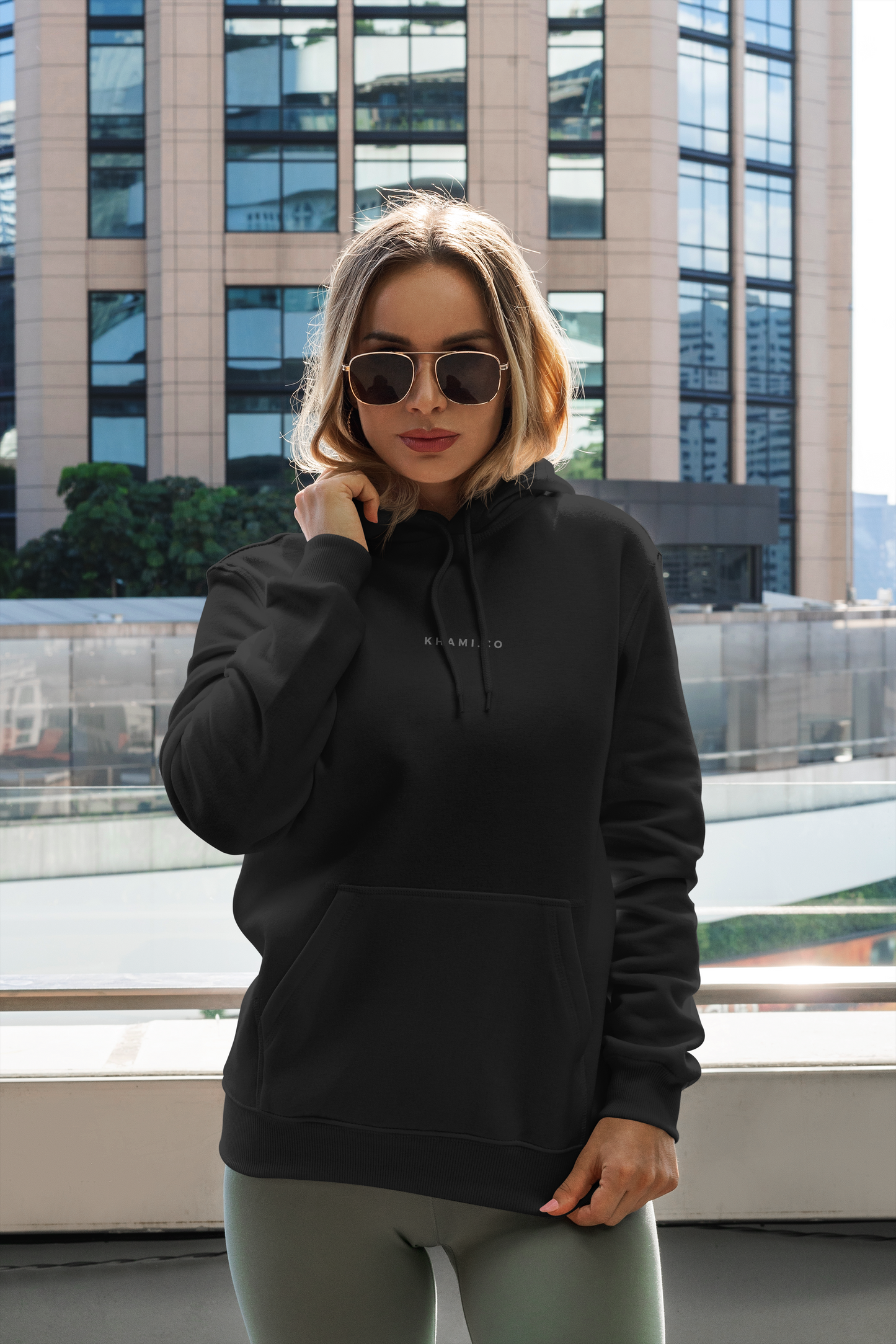 KHAMI BASIC HOODIE